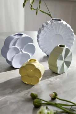 Flower Vase - Snerle